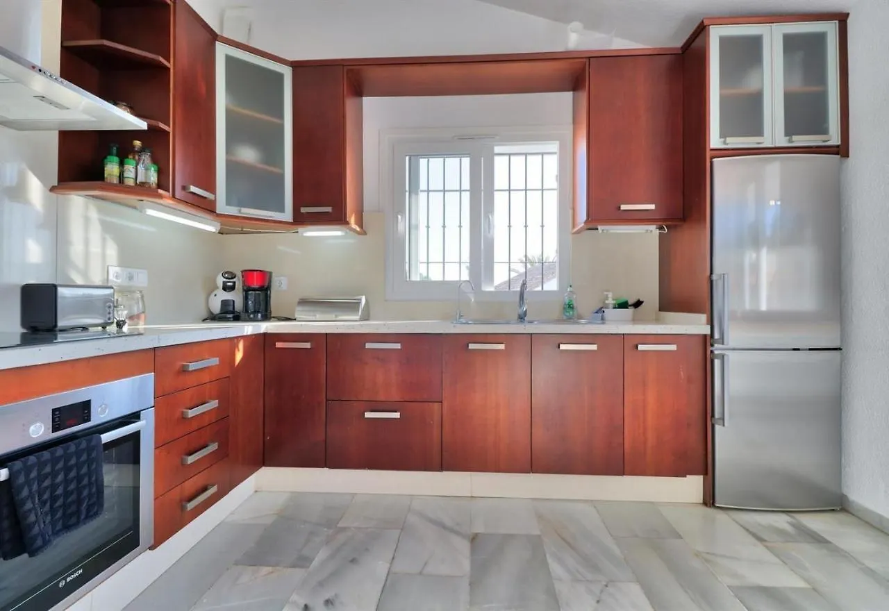 Nice And Spacius Villa Near Fuengi Михас 0*,